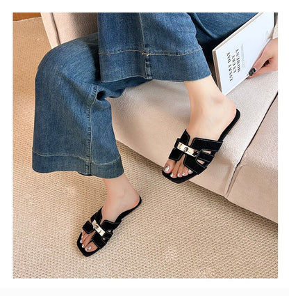 Amarenne - Minimalist Buckle Slides