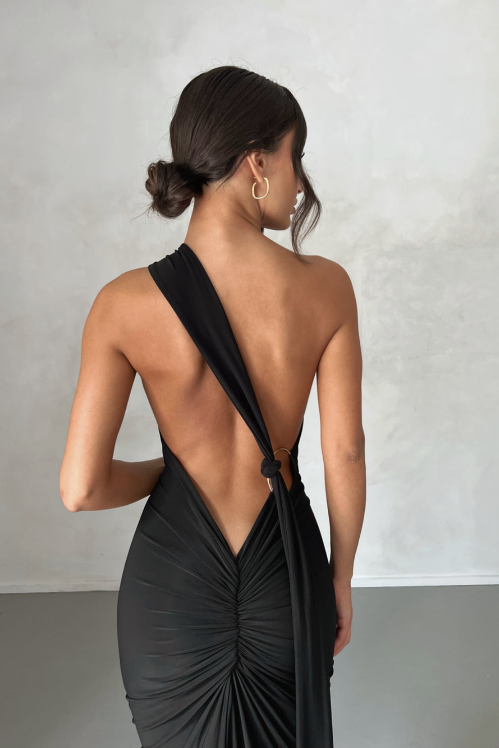 Amarenne - Abby Backless Maxi Dress