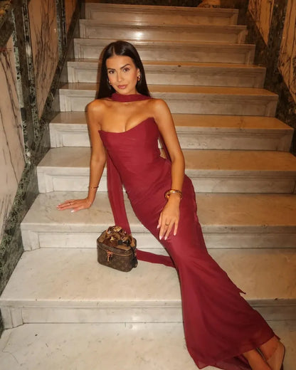 Amarenne - Strapless Bodycon Maxi Dress