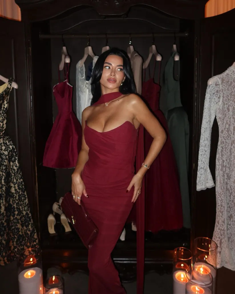 Amarenne - Strapless Bodycon Maxi Dress